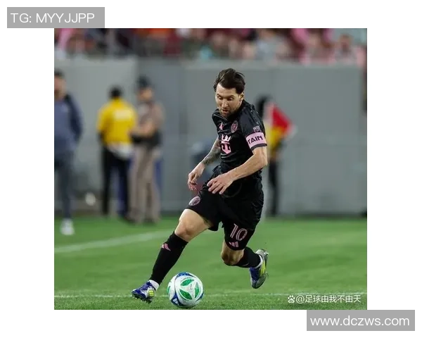 科特足球明星的身份揭秘及其在足球界的影响力分析