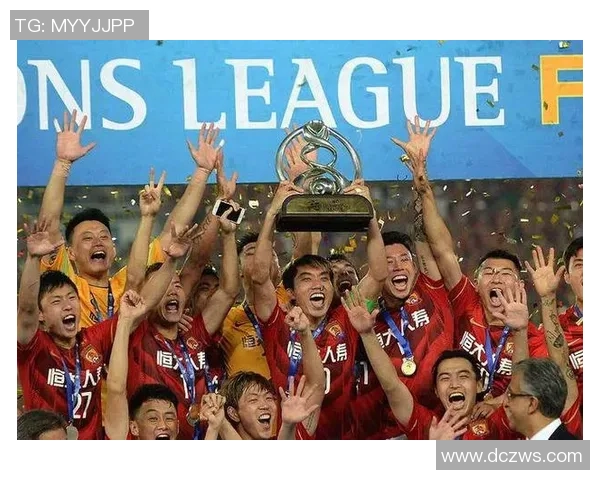 赛后分析：上海足球队与成都足球队的战术意识与表现对比探讨