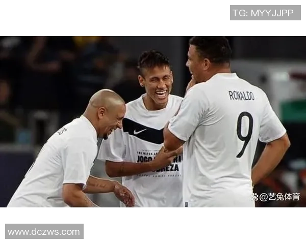 足球明星私生活曝光引发热议视频背后真相令人震惊